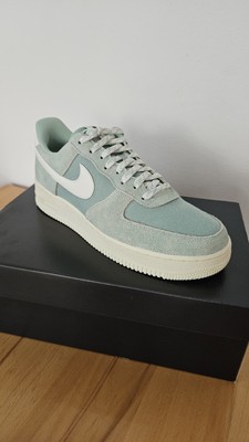 Nike Air Force 1 '07 LV8 - Green, fast wie neu Gr. 43 (9,5)