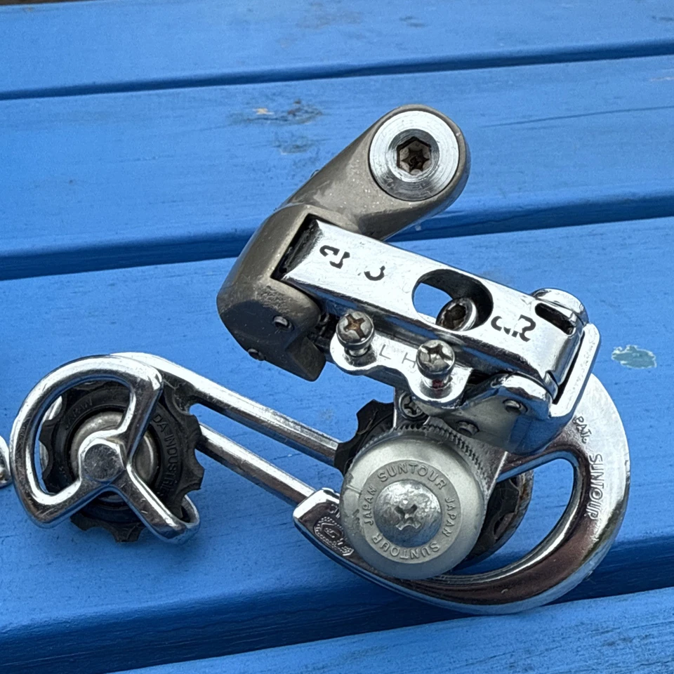 Vintage 80s Suntour AR Front Derailleur 28.6mm / Rear Long Cage Bike Made Japan - Image 2 of 4