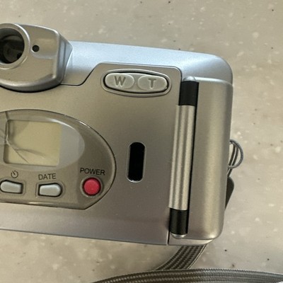Argus M-5500D AF Zoom 35mm Film Camera Auto Flash Point Shoot