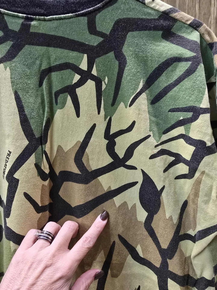 Vintage Predator Camouflage T-Shirt Men's L Short Sleeve Pocket -Large - Image 4 of 4