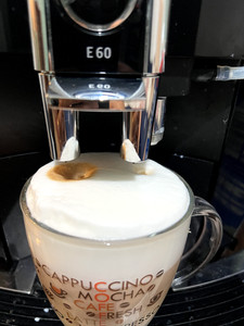 Jura E60 TFT Kaffeemaschine Kaffeevollautomat,Latte,Macciato