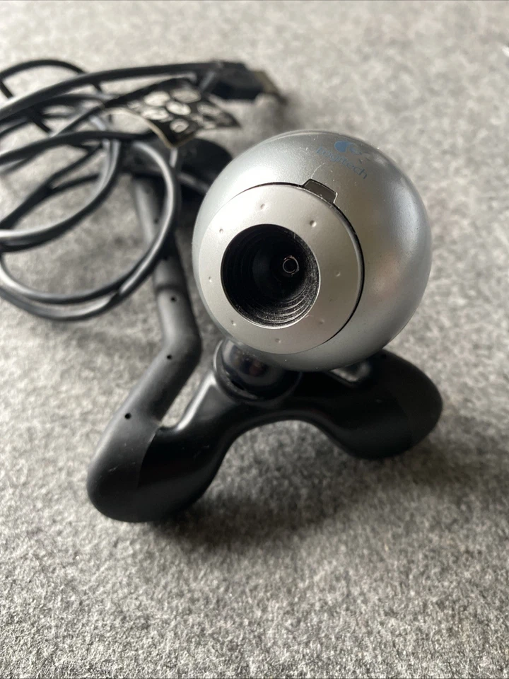 Logitech QuickCam V-UBB 39 Webcam mit eingebautem Mikrofon - Bild 2 von 3