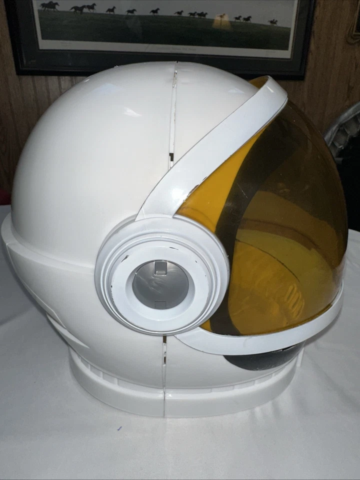 NASA Child Astronaut Helmet Space Kids Costume - Good Condition! - Image 3 of 4