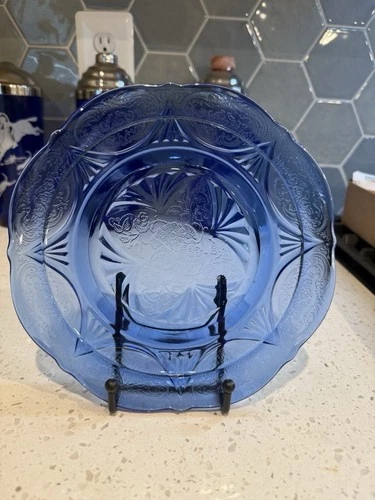 Hazel Atlas Royal Lace Cobalt Blue 8 1/2" Salad Plate Depression Glass