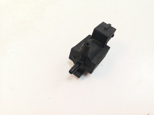 BMW X3 E83 2005 Vacuum Solenoid Valve Actuator 1742712 AMD17008 - Picture 3 of 3