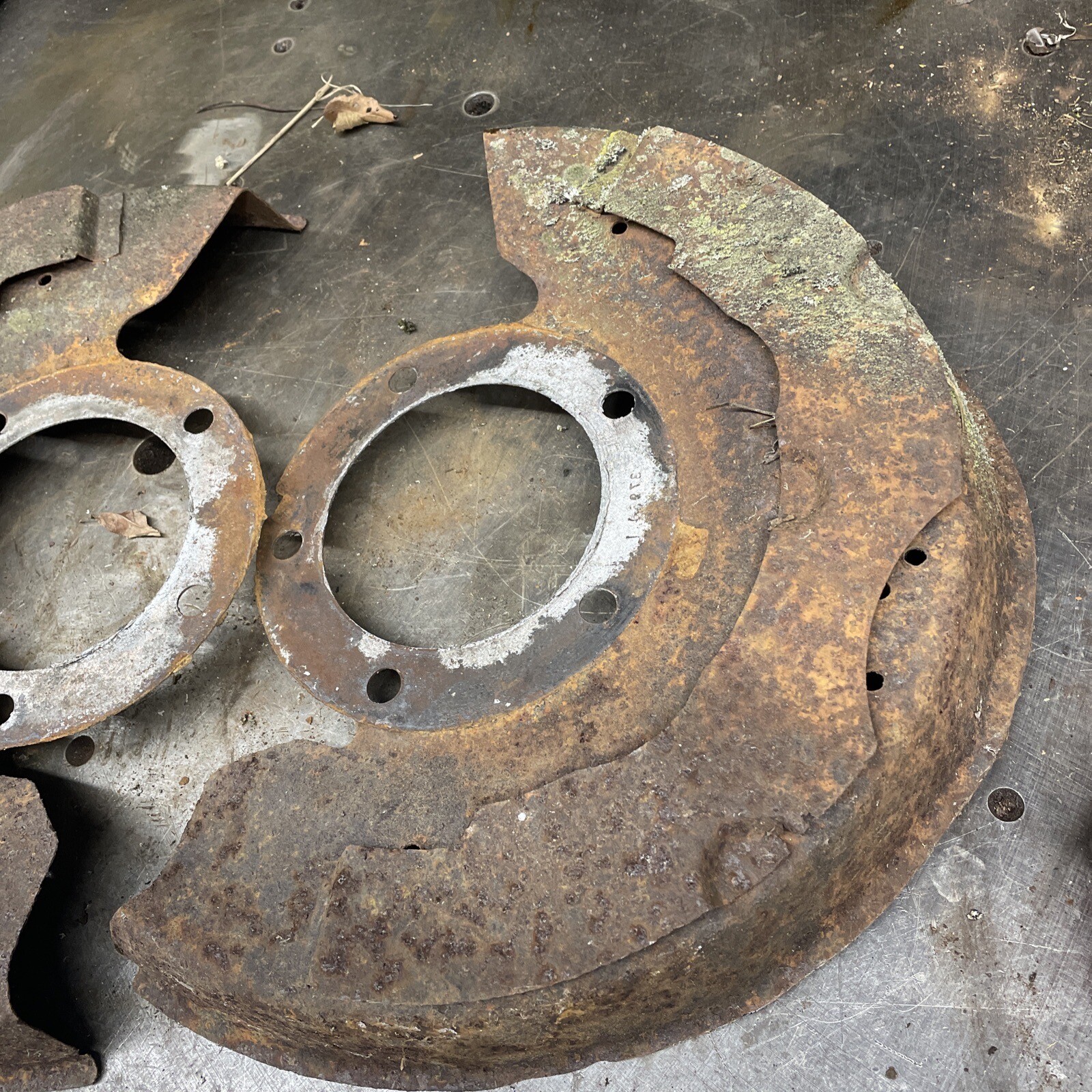 OBS Ford Disc Brake Dust Shields 5 Hole Spindle Dana 44 F250 eBay