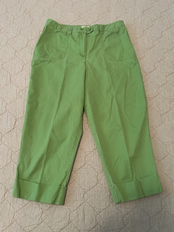 Talbots Women’s Green Capri Pants Women’s Size 12