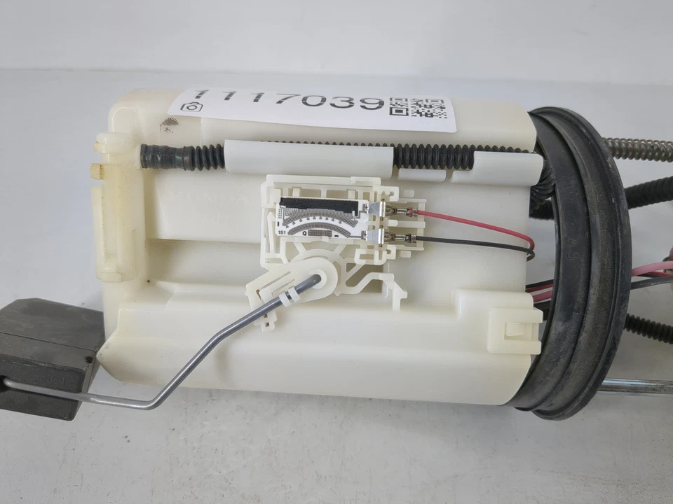 Conjunto de bomba de combustible eléctrica Honda Fit 2015-2020 XYDEF Foto 2 de 4