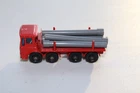 Matchbox Lesney 10-D Pipe Truck with Ergomatic Cab and 5 gray pipes