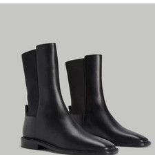 Everlane The City Leather Chelsea Boot Pull-On Square Toe Black Size 8 NWOB