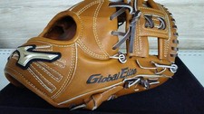 Mizuno Global Elite Baseball Glove in Black 11.75 Inches Used