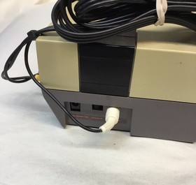 1985 Original NES Nintendo System Console Tested w/ Controllers *READ*