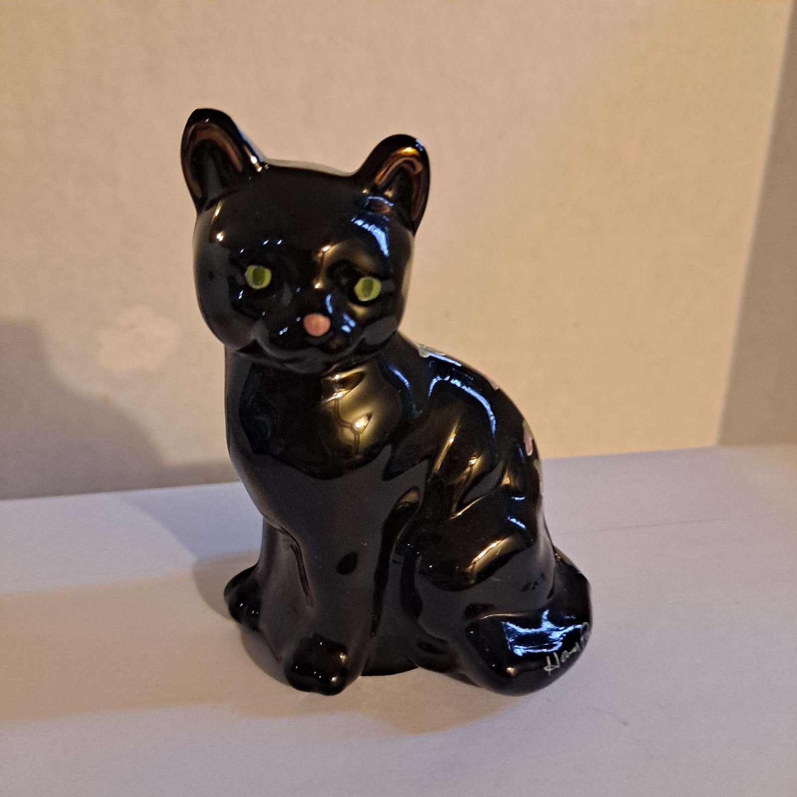 Fenton Black Glass Sitting Cat Hand Painted Floral Signed Original Label