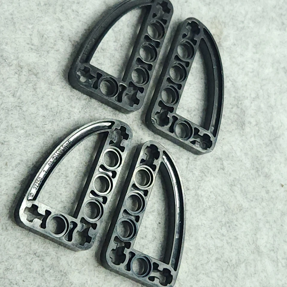 LEGO 32250 Technic Negro x4 Viga 3x5x0.5 Doblado 90 Grados Cuarto Elipse 65714 Foto 2 de 4