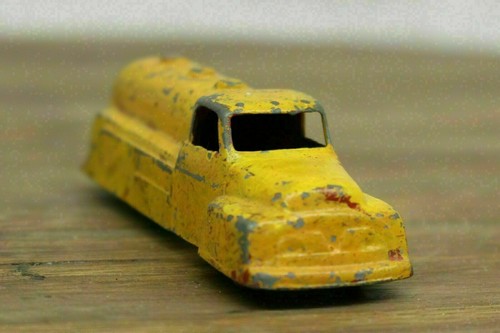 Vintage Goodee Die-cast Yellow Tanker Truck Excel Products Metal Good Condition - Picture 2 of 7