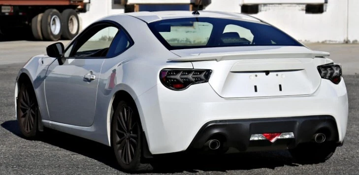 Luces traseras LED de humo negras Spec-D Tuning + LED secuenciales, 2013-2016 FR-S, BRZ Foto 2 de 4