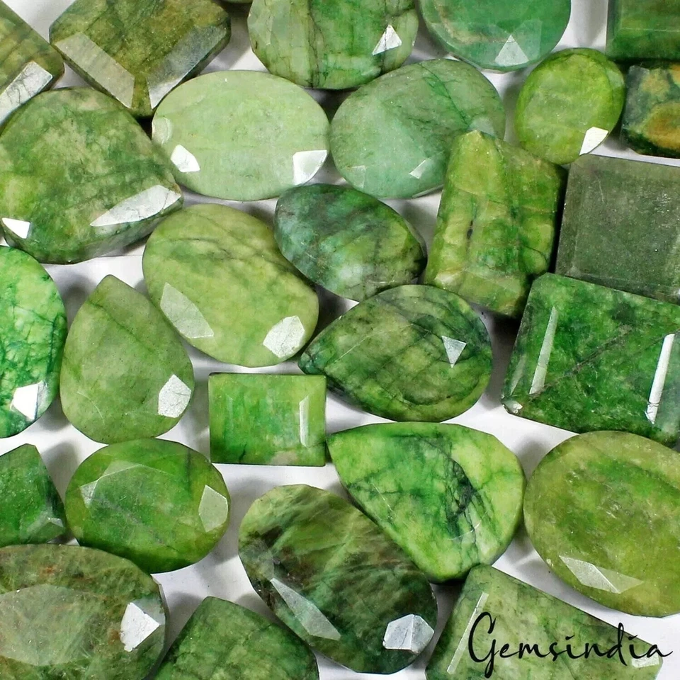 5000 Ct Natural Green Emerald 25-48mm Loose Assorted Cut Huge Gemstones, Brazil - Image 4 of 4