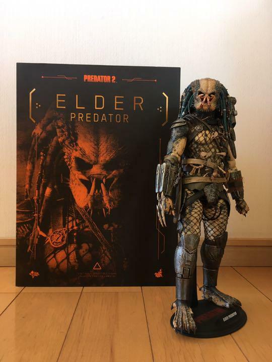 Hot Toys Alien vs Predator Elder Predator 2.0 Figure MMS233 Hot Toys Alien vs Predator Elder Predator 2.0 Figure MMS233