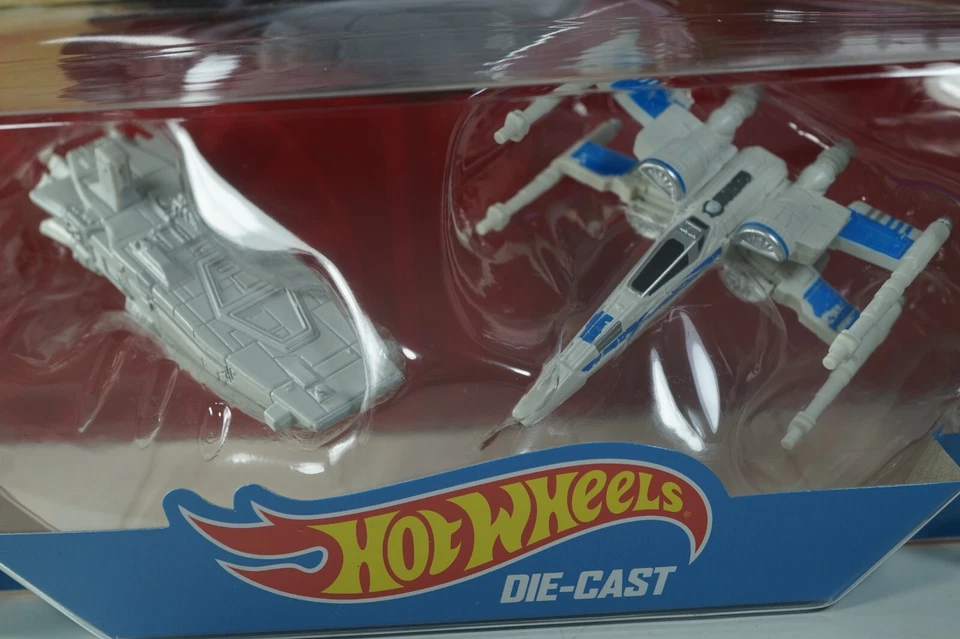 Hot Wheels Star Wars Resistance X-Wing First Order Transporter Diecast Model MOC - Image 3 of 4