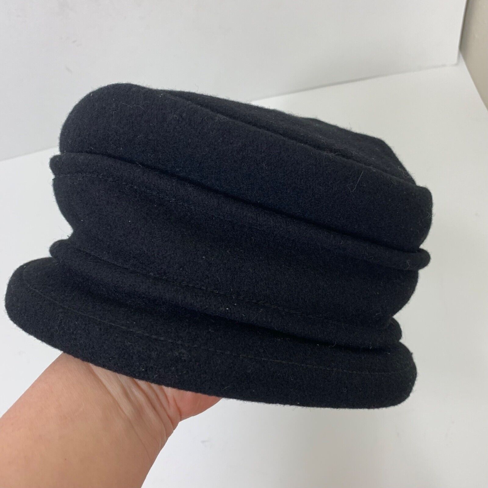 Parkhurst Canada Black 100% Wool Cloche Hat - image 8