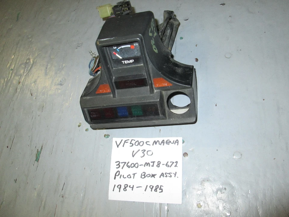 Honda VF500C V30 Magna пилот коробка в сборе, 37600-MJ8-672, 1984 - 1985 - Изображение 3 из 4
