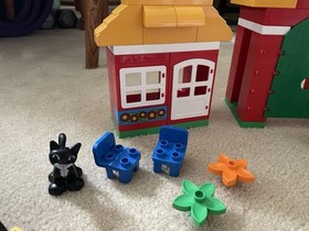 Lego Duplo Big Farm Set 10525 Almost Complete