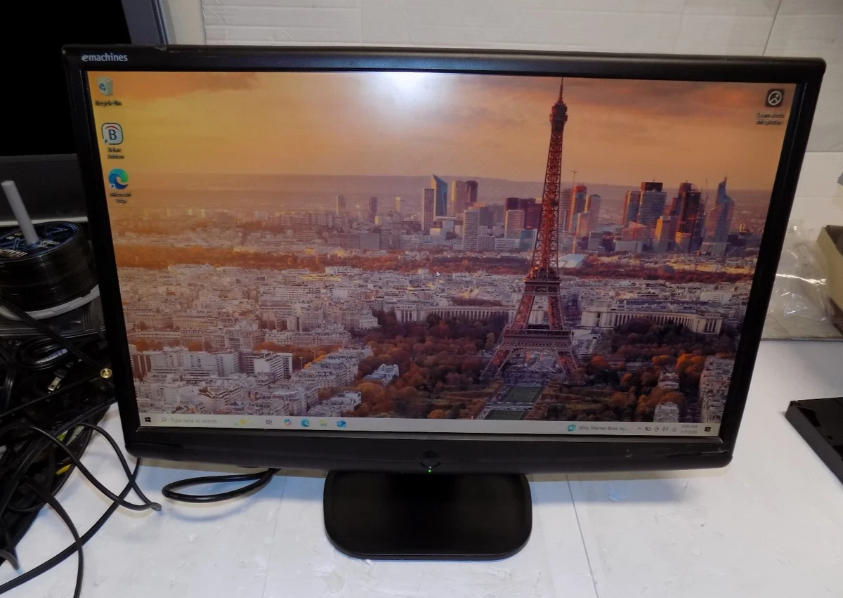emachines スリム デスクトップ パソコン ワイドモニター Win10  eMachines、実売約6万円の20型ワイド液晶付きスリムデスクトップ