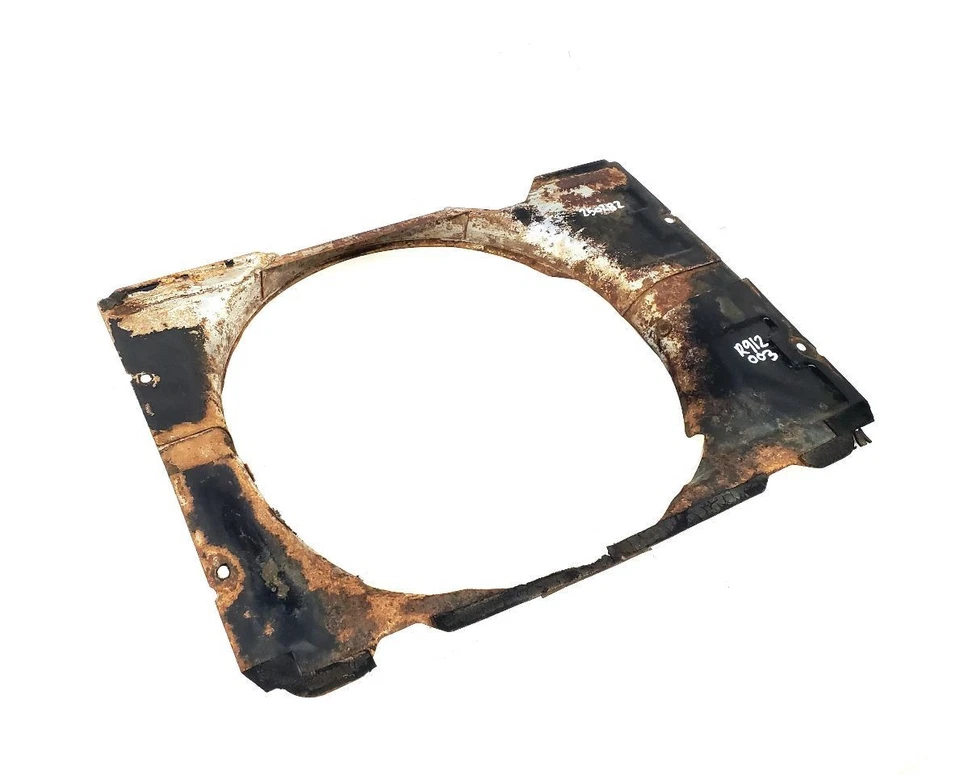 Chrysler Conquest 1987 OEM cubierta de radiador 2,6 L turbo superficie oxidada Foto 3 de 4