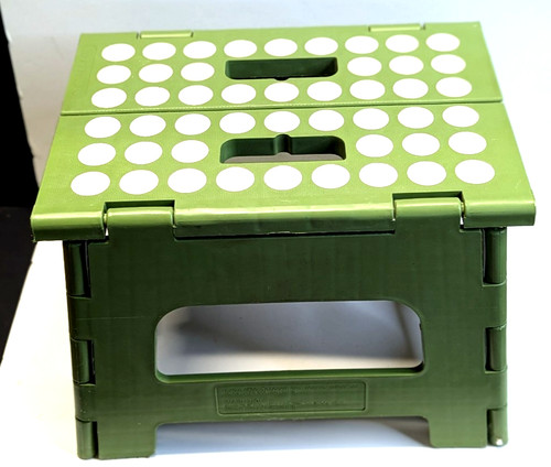 Kikkerland Rhino II Foldable Step Stool 8x8x11.25 Green White Polka Dots