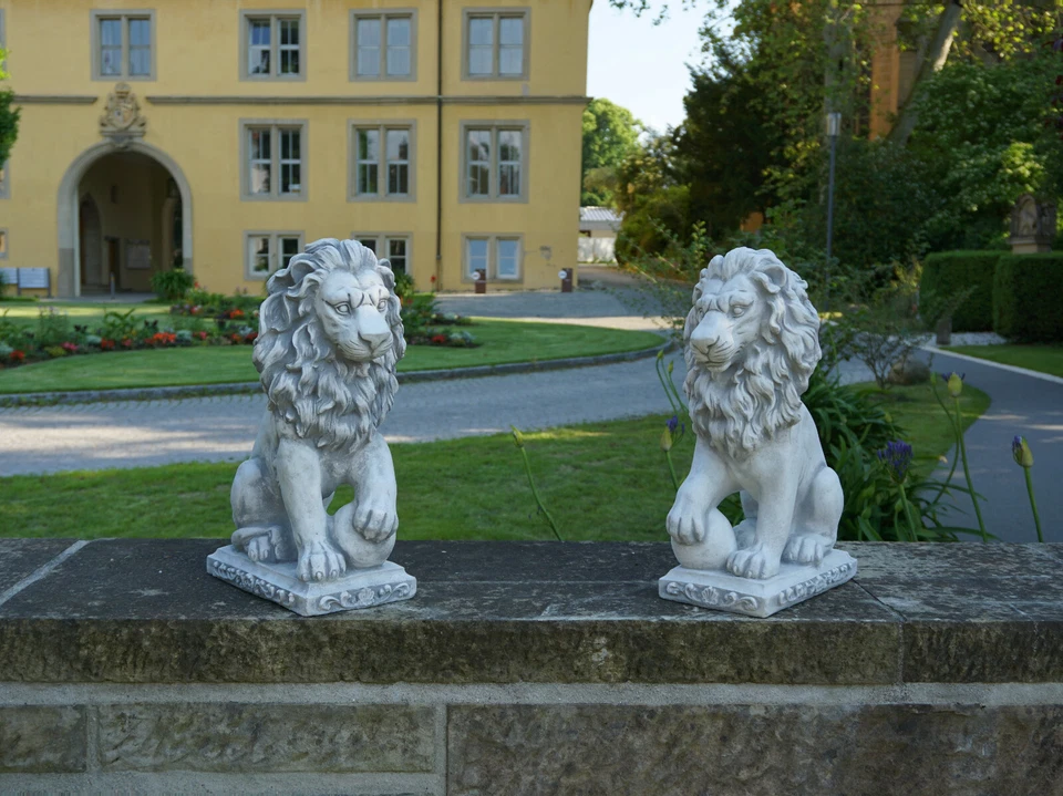 Löwen 2er-Set mit Kugel Steinfigur H.47 cm 29 x 20 cm 42 kg Beton frostsicher - Bild 3 von 4