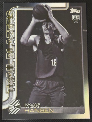 2025-26 Topps Basketball Black Friday Yang Hansen Blackout Variation RC SP #216