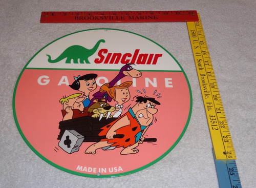 VINTAGE SINCLAIR GASOLINE +THE FLINTSTONES BROKEN CAR 12" METAL TV SHOW OIL SIGN
