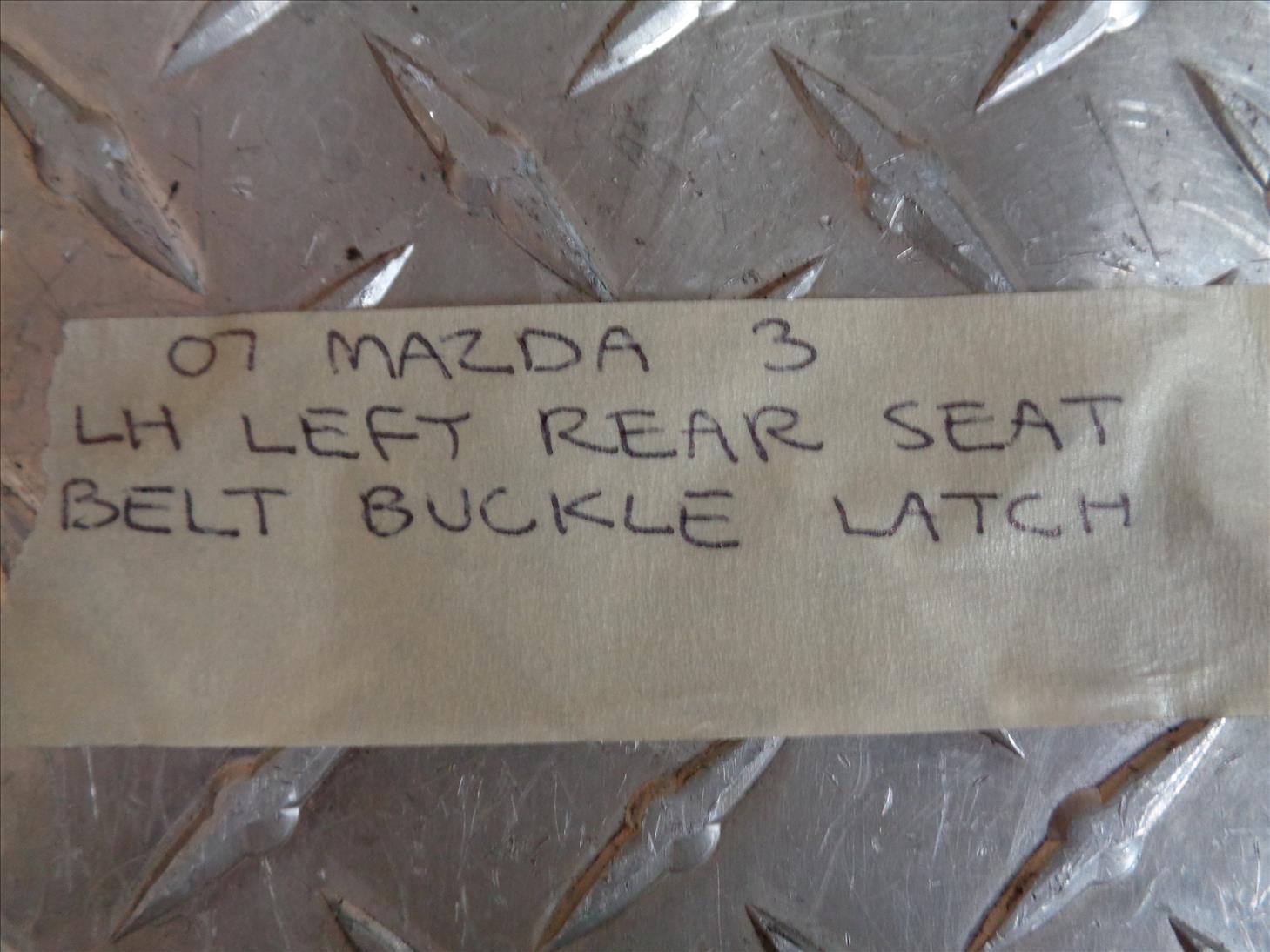 2007 MAZDA3 LH LEFT REAR SEAT BELT BUCKLE LATCH OEM 07 MAZDA 3 I eBay