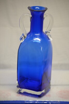 VINTAGE COBALT BLUE SQUARE DOUBLE HANDLE VASE 9.5'' TALL NO CHIPS OR CRACKS