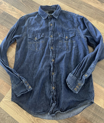 Broken Threads Chambray Dark Denim Button Up Size Small