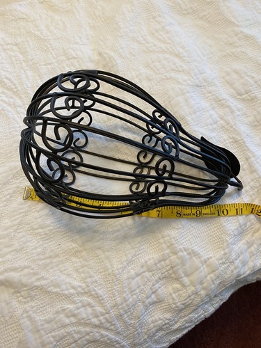 Metal Wire Shaped Pear Black, Farmhouse Decor Fall Autumn - Picture 8 of 8