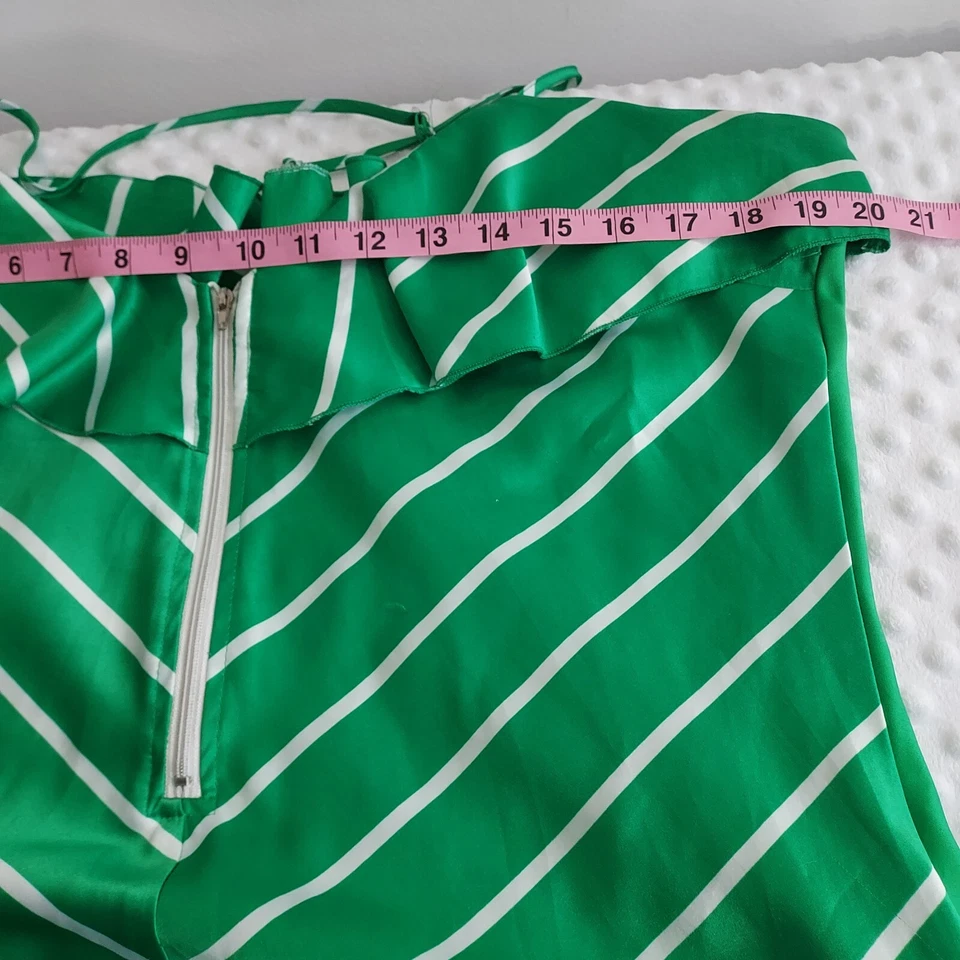 Camisola Rocawear Tank Volantes XL Correa de Espagueti Rayas Verdes Blanco Fairycore Foto 3 de 4