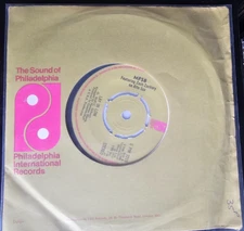 MFSB - Family Affair (1974) Soul/Funk 7" vinyl single in VG+/VG+ condition