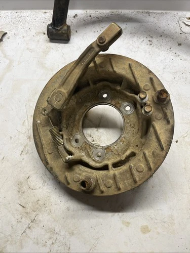 PANEL, BRAKE ANCHOR