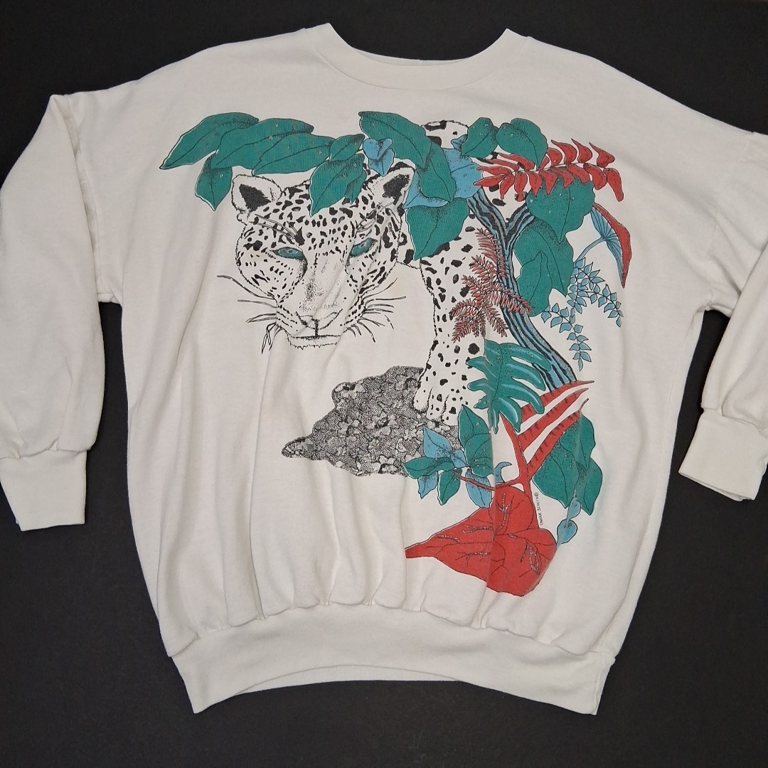 Vintage 80s/90s Leopard Wildlife Crewneck Sweatshirt Women's Large White