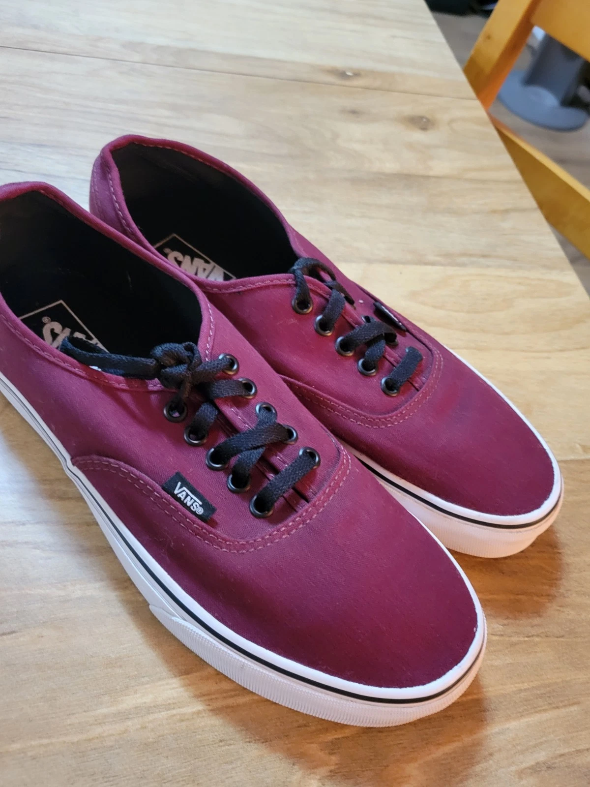 Unisex Sneakers By VANS Worn Once, Immaculate Condtn. Mens 9.5/Ladies sz 11