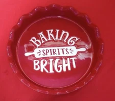 Baking Spirits Bright Scalloped Pie Dish Plate Pan 9" Ceramic Christmas Holidays