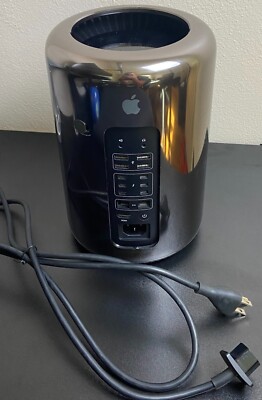 Mac Pro (Late 2013) 3.7 GHz Quad-Core Intel Xeon E5 16 GB DDR3 AMD FirePro D300