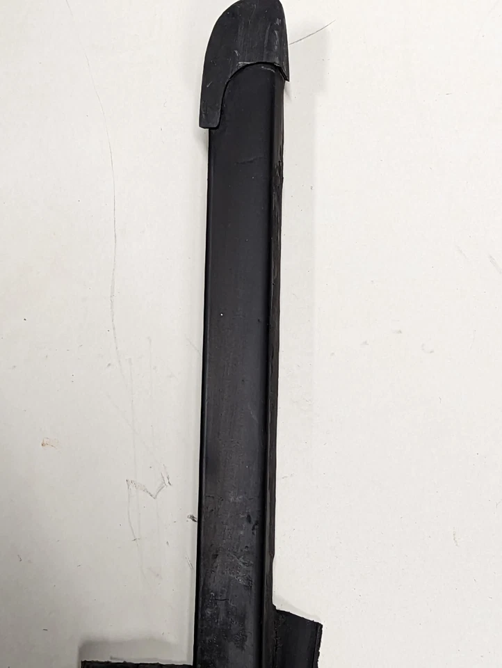 Dodge Shadow Plymouth Sundance puerta embellecedor sello barrido 5261685 Foto 2 de 4