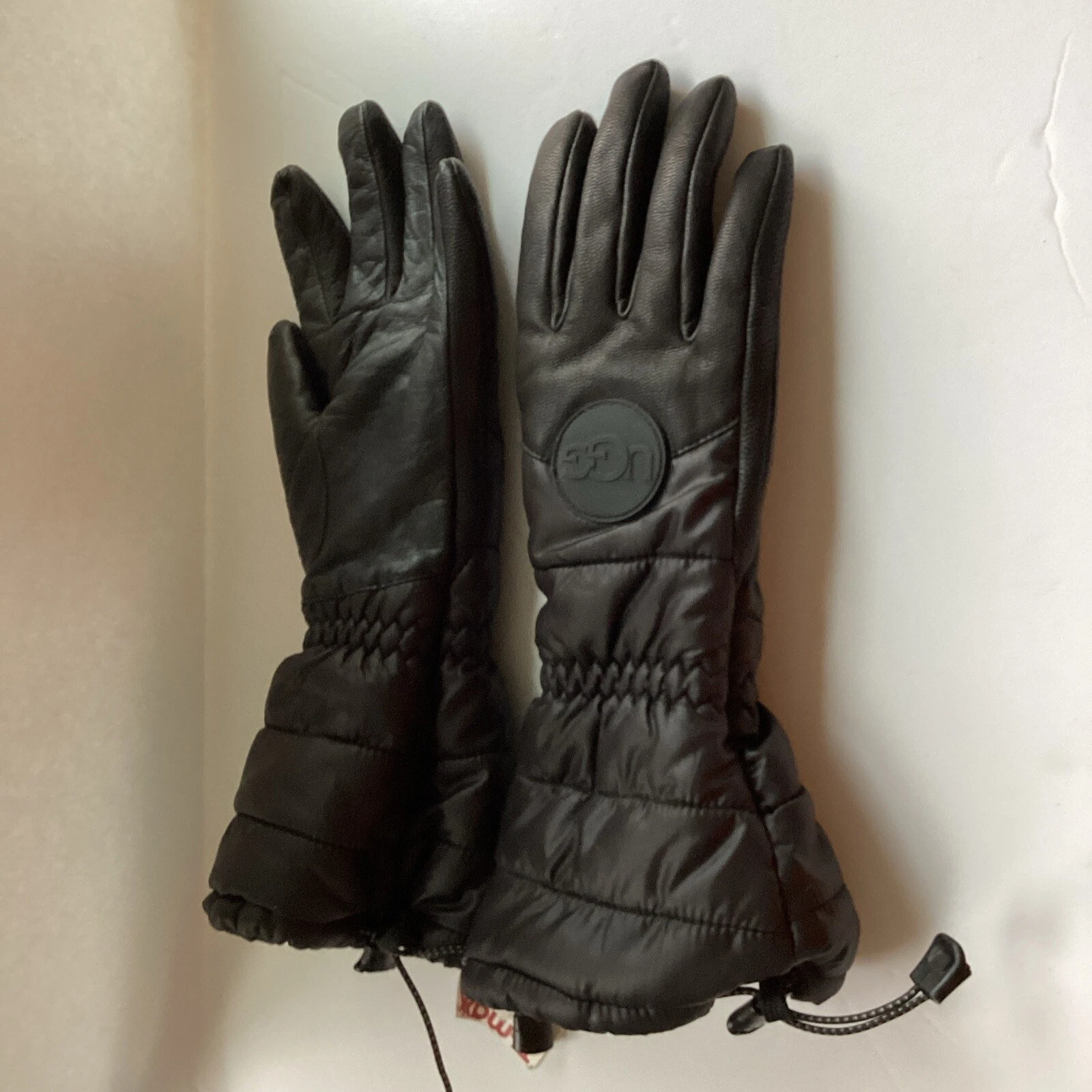 UGG Women's Size S/M Insulated Black Winter Snow Warm Gloves