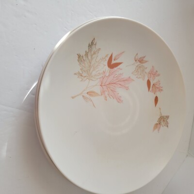 Vintage Melmac Beverly Prolon 7400 Dinner Plates Leaf Pattern Set Of 