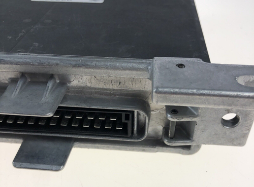 Alfa Romeo 75 Milano GTV6 2.5 - BOSCH Jetronic ECU ECM 0280001132 - Picture 6 of 6