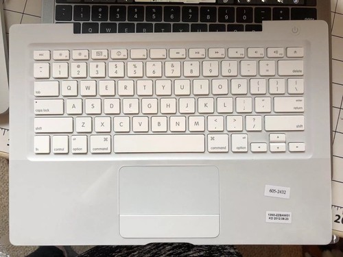 Apple MacBook 13.3" A1181 White Top Case With Keyboard & Touchpad – Genuine Apple Part