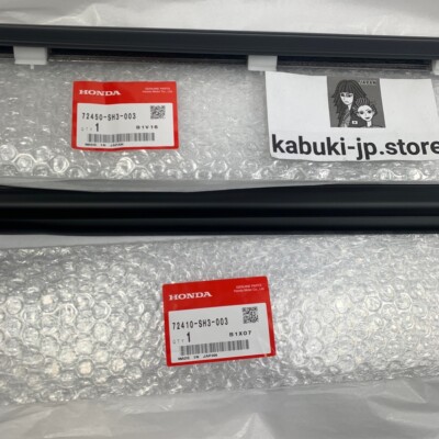 HONDA 72450-SH3-003 72410-SH3-003 Front Door Window Molding L&R