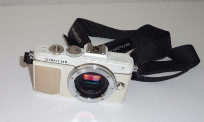 Olympus PEN LITE E-PL 7  Digitalkamera 16,1 MP Weiß